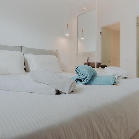 Mykonos Town Adel Private Suites מראה חיצוני תמונה